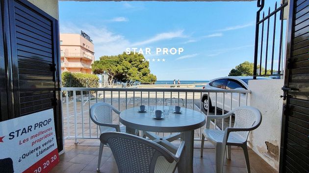 Foto 1 de Piso en venta en Llançà de 2 habitaciones con terraza y garaje