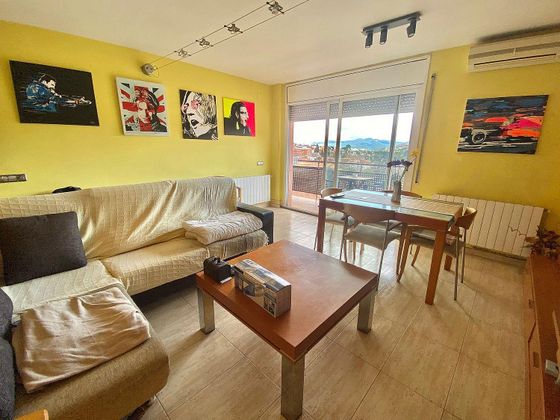 Foto 1 de Dúplex en venta en Cervelló de 4 habitaciones con terraza y garaje