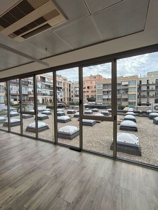 Foto 1 de Alquiler de oficina en calle Gran Via de Les Corts Catalanes con terraza