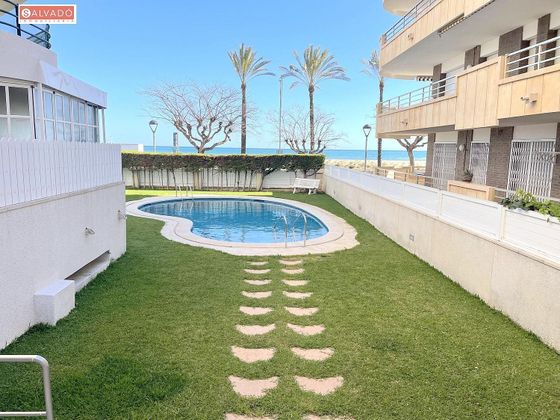Foto 1 de Piso en alquiler en Segur Platja de 2 habitaciones con terraza y piscina