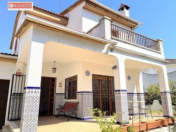 Foto 1 de Casa en venda a Les Brises de Calafell - Segur de Dalt de 3 habitacions amb terrassa i garatge