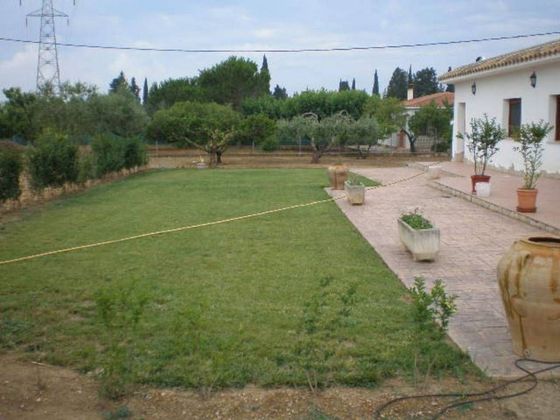 Foto 2 de Xalet en venda a Urbanizaciones de 4 habitacions amb terrassa i jardí
