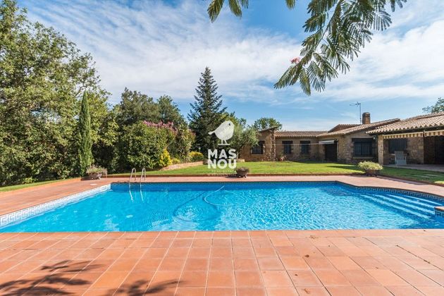 Foto 1 de Casa rural en venda a Urbanitzacions del nord de 3 habitacions amb terrassa i piscina