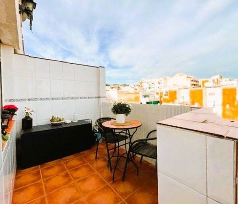 Foto 1 de Ático en venta en Bufalà de 2 habitaciones con terraza y aire acondicionado