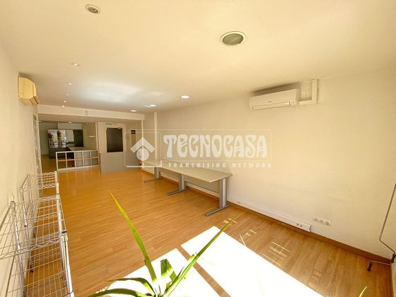 Foto 2 de Oficina en venta en La Nova Esquerra de l'Eixample con terraza y aire acondicionado