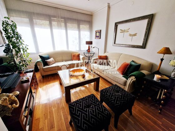 Foto 1 de Piso en venta en La Nova Esquerra de l'Eixample de 3 habitaciones con aire acondicionado y calefacción