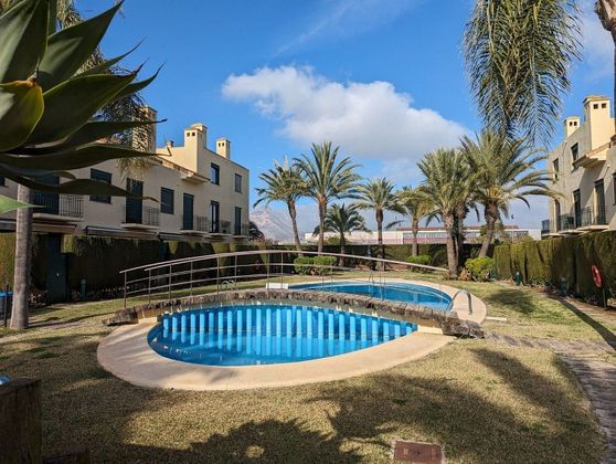 Foto 2 de Casa en venta en Casco Antiguo de 4 habitaciones con terraza y piscina