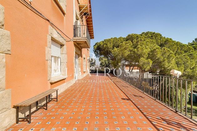 Foto 2 de Chalet en venta en Pedralbes de 11 habitaciones con terraza y piscina