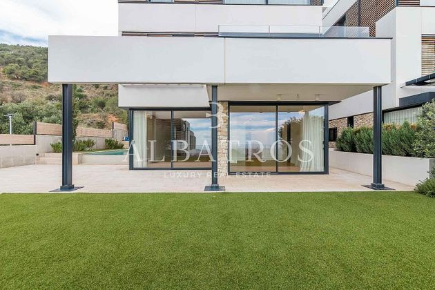 Foto 1 de Alquiler de chalet en Sarrià de 5 habitaciones con terraza y piscina