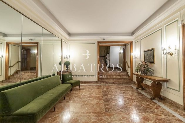 Foto 1 de Pis en venda a Sant Gervasi - Galvany de 7 habitacions amb terrassa i balcó