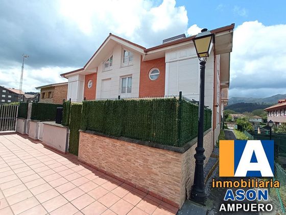 Foto 1 de Casa adossada en venda a calle La Mies de 2 habitacions amb terrassa i garatge