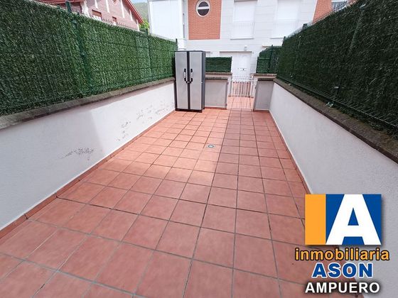 Foto 2 de Casa adossada en venda a calle La Mies de 2 habitacions amb terrassa i garatge