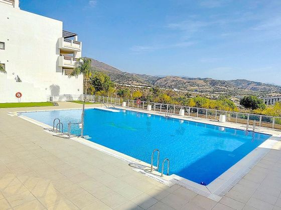 Foto 2 de Pis en venda a Zona Norte de 2 habitacions amb terrassa i piscina