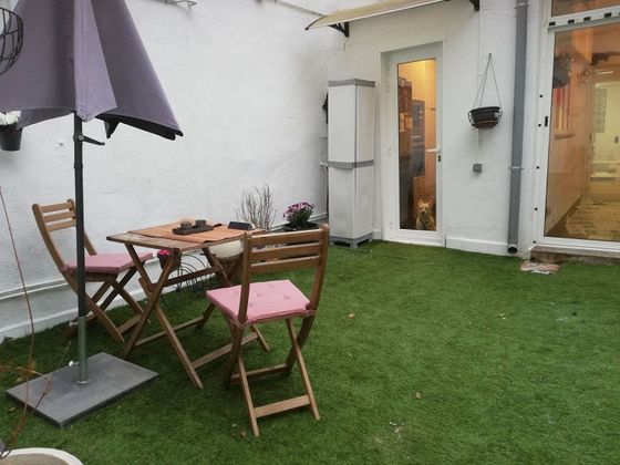 Foto 2 de Casa en venda a Sentmenat de 4 habitacions amb terrassa i aire acondicionat