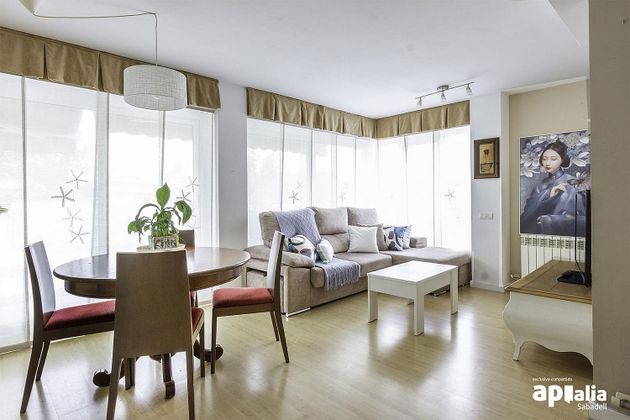 Foto 1 de Àtic en venda a Can Casablanques de 3 habitacions amb terrassa i aire acondicionat