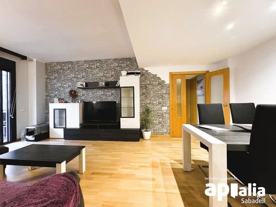 Foto 2 de Pis en venda a Castellarnau - Can Llong de 3 habitacions amb terrassa i piscina