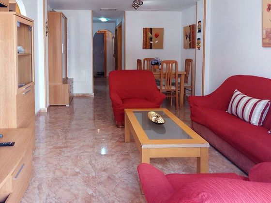 Foto 1 de Venta de piso en calle Herrero Tejedor de 2 habitaciones con garaje y balcón