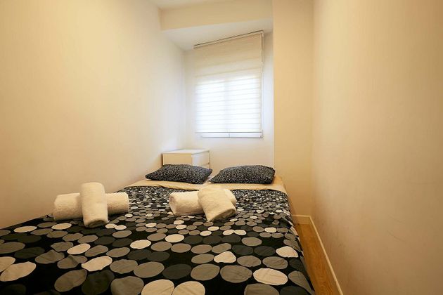 Foto 2 de Pis en lloguer a Opañel de 2 habitacions amb mobles i calefacció
