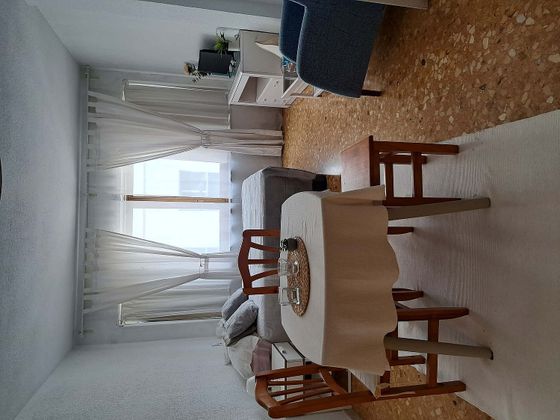 Foto 1 de Alquiler de estudio en calle De Don Juan de Austria con muebles