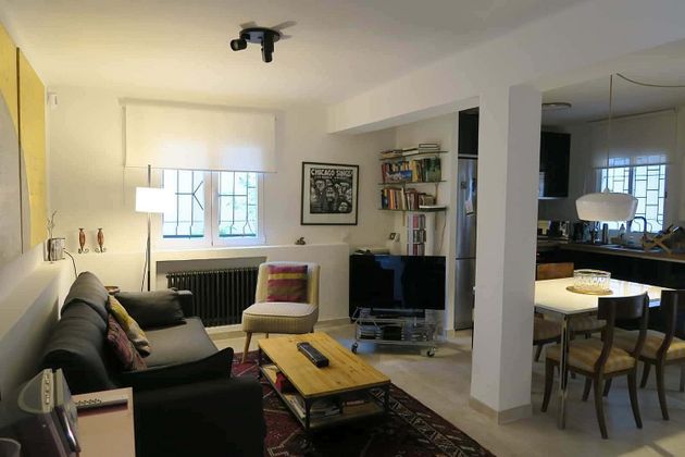 Foto 2 de Pis en lloguer a calle De José Fentanes de 1 habitació amb mobles i aire acondicionat