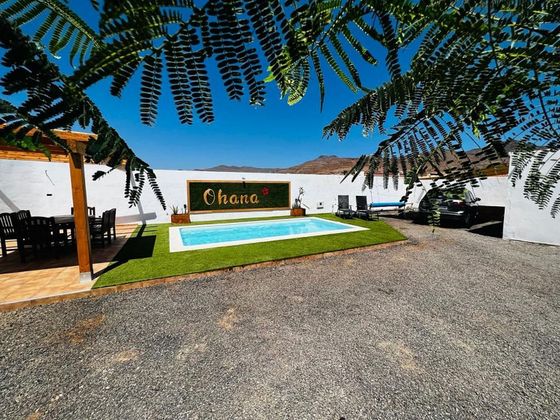 Foto 1 de Chalet en venta en calle Caserio de la Angurria de 2 habitaciones con terraza y piscina