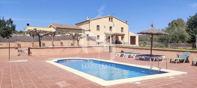 Foto 1 de Casa en venda a calle La Munia de 8 habitacions amb piscina i garatge