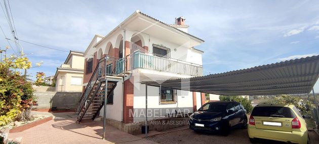 Foto 1 de Chalet en venta en calle Teide de 4 habitaciones con terraza y piscina