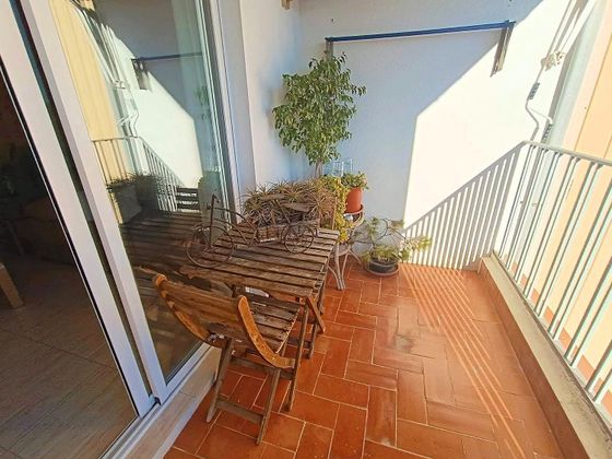 Foto 1 de Pis en venda a Ca n'Aurell de 2 habitacions amb terrassa i balcó