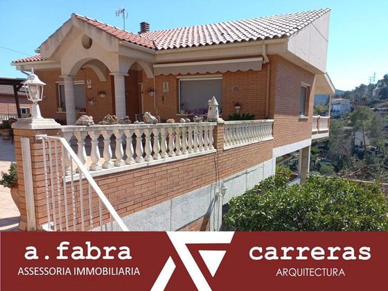 Foto 1 de Casa en venta en Cervelló de 4 habitaciones con terraza y aire acondicionado