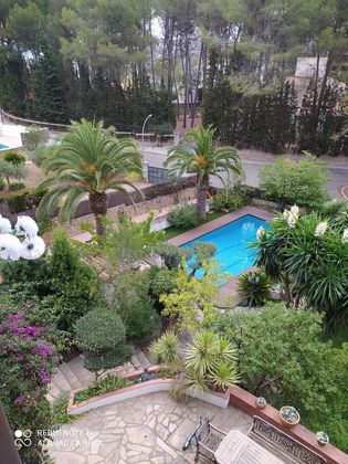 Foto 1 de Casa en venta en Vallirana de 6 habitaciones con terraza y piscina