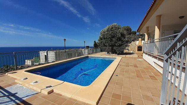 Foto 1 de Casa en venda a Villajoyosa ciudad de 4 habitacions amb terrassa i piscina