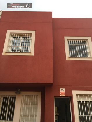 Foto 1 de Venta de casa adosada en La Gangosa de 4 habitaciones con terraza y aire acondicionado
