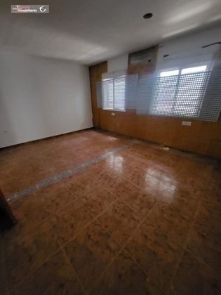 Foto 2 de Casa adossada en venda a Carretera Mojonera – Cortijos de Marín de 3 habitacions amb garatge i aire acondicionat