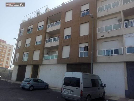 Foto 2 de Pis en venda a Carretera Mojonera – Cortijos de Marín de 2 habitacions i 69 m²