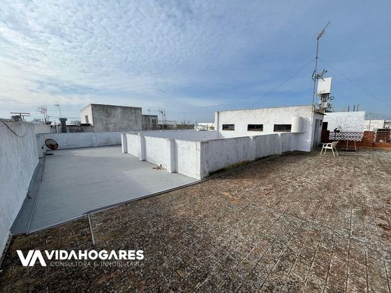 Foto 2 de Casa en venda a Centro - La Costilla de 10 habitacions amb terrassa