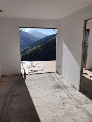 Foto 2 de Pis en venda a Queralbs de 2 habitacions amb terrassa i garatge