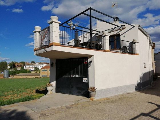 Foto 2 de Casa en venda a Llacuna, La de 4 habitacions amb terrassa i aire acondicionat