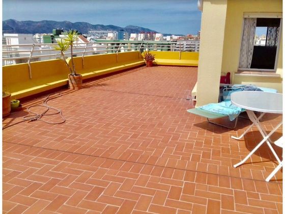Foto 2 de Ático en venta en Playa de Gandia de 4 habitaciones con terraza y piscina