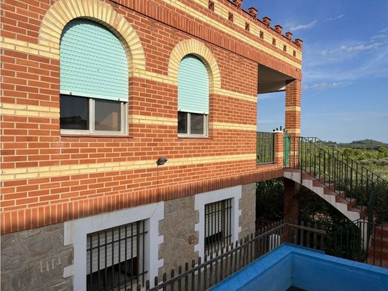 Foto 2 de Casa en venda a Onda de 3 habitacions amb terrassa i piscina