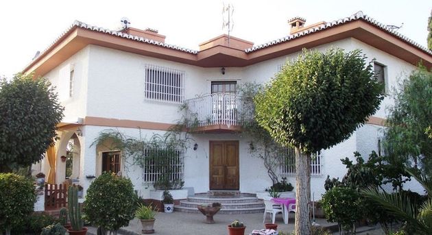 Foto 2 de Venta de chalet en Gójar de 8 habitaciones con terraza y piscina