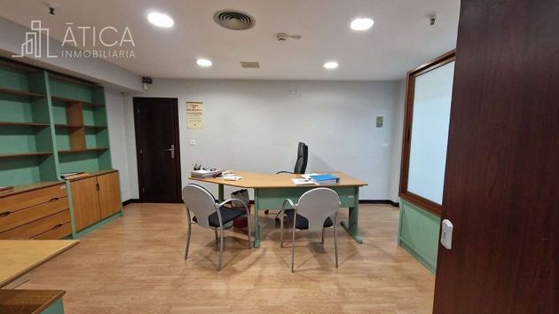 Foto 1 de Alquiler de oficina en Carmelitas - San Marcos - Campillo de 30 m²