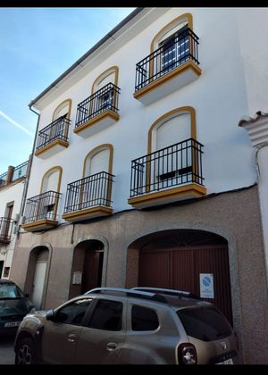 Foto 1 de Pis en venda a Burgo (El) de 8 habitacions amb garatge i balcó