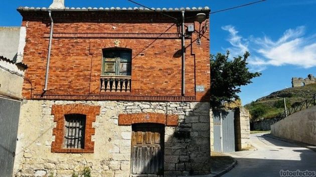Foto 1 de Casa en venta en calle Del Pilón de 4 habitaciones con garaje