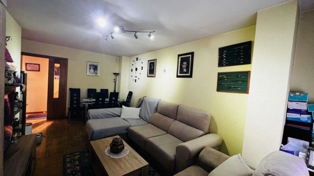 Foto 2 de Piso en venta en avenida Santander de 3 habitaciones con garaje y calefacción