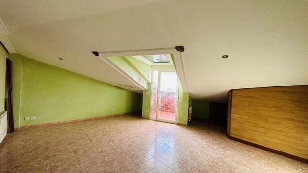Foto 2 de Pis en venda a calle Colón de 1 habitació amb terrassa i balcó