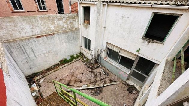 Foto 2 de Casa adosada en venta en calle Menorca de 3 habitaciones con terraza y balcón