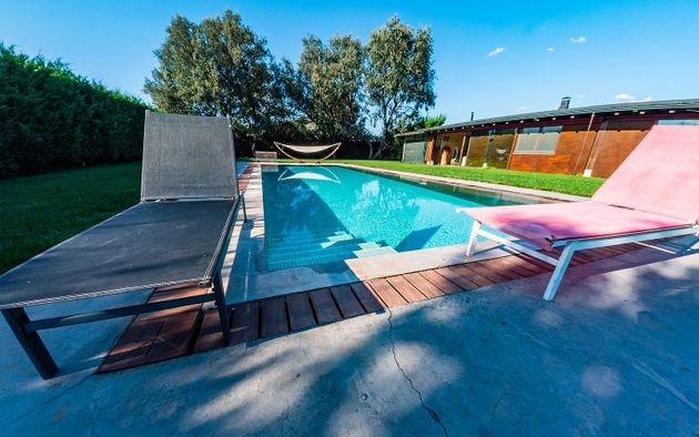 Foto 2 de Xalet en venda a Flores de Sil - La Placa de 3 habitacions amb terrassa i piscina