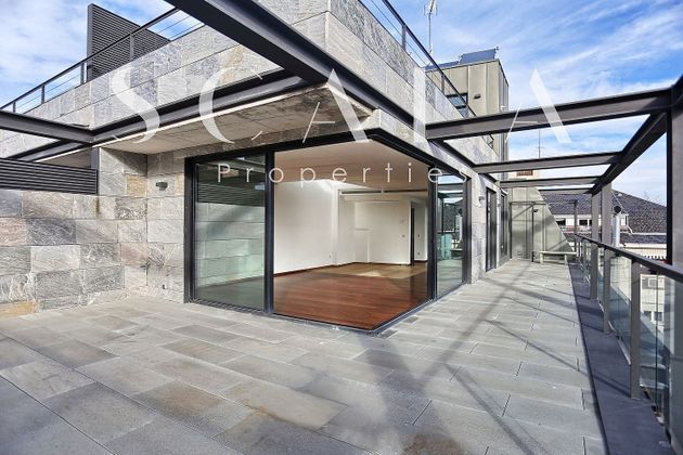 Foto 1 de Dúplex en venta en Nueva España de 8 habitaciones con terraza y piscina