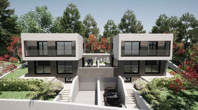 Foto 1 de Casa en venta en calle De L'espígol de 4 habitaciones con jardín y aire acondicionado