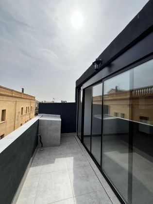Foto 2 de Edificio en venta en calle De L'arquitecte Caselles de 300 m²